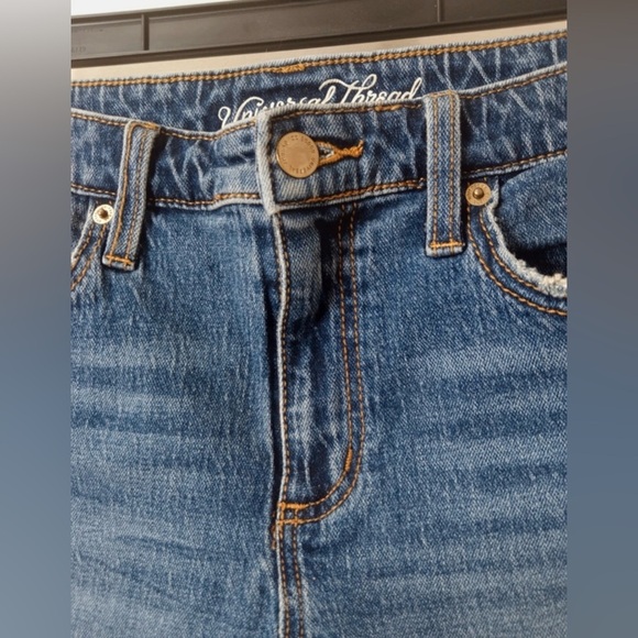 Universal Thread Boyfriend Denim Shorts Size 4/27 - Picture 3 of 10
